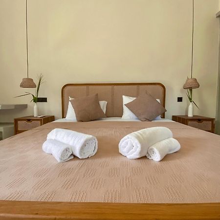 The Palm Private Cottages ミディガマ・イースト エクステリア 写真