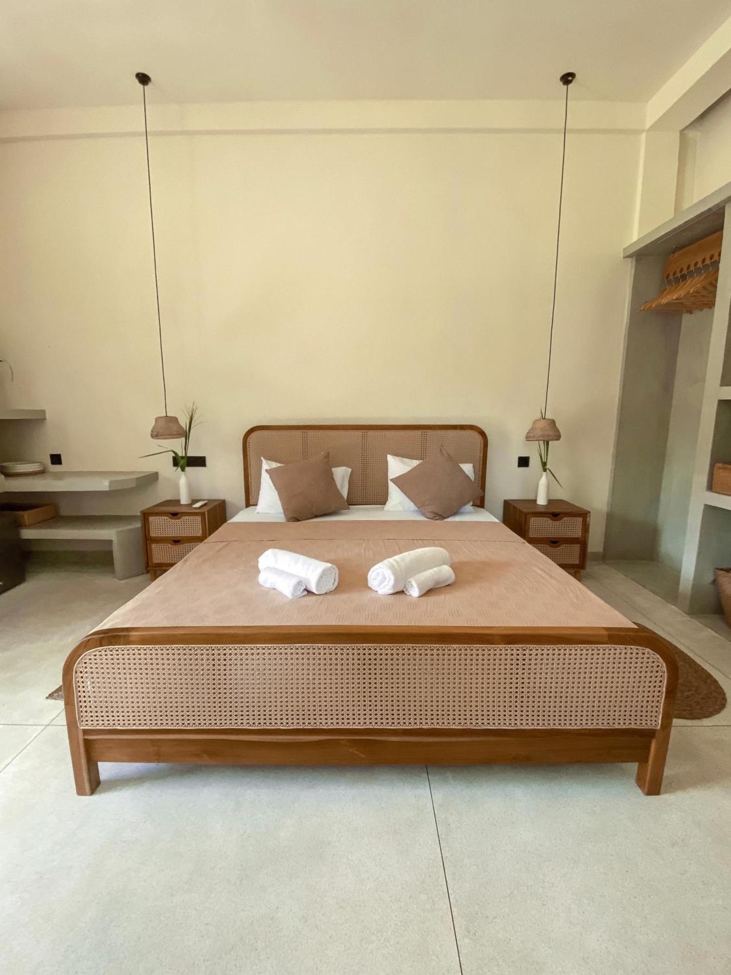 The Palm Private Cottages ミディガマ・イースト エクステリア 写真